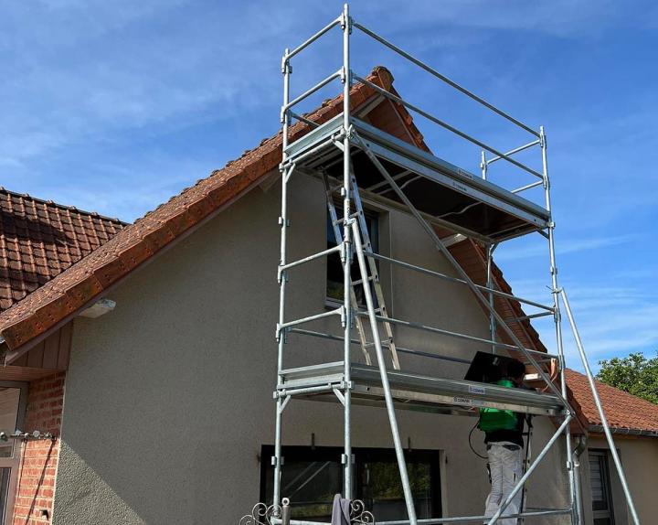 Retrouvez une façade comme neuve après notre intervention. 