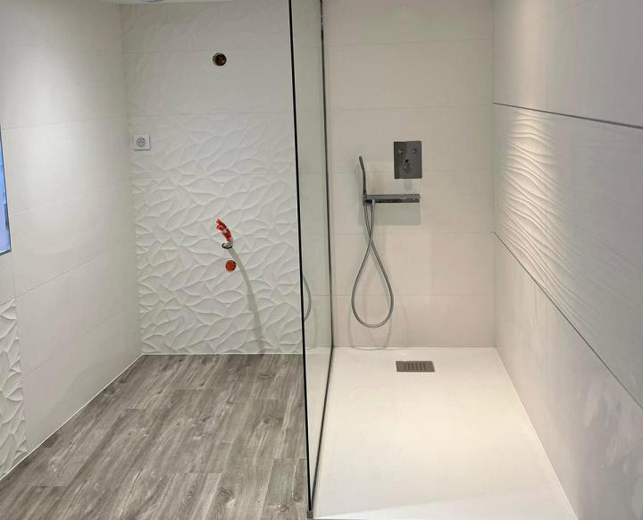 Nous posons les revêtements de sols de A à Z.